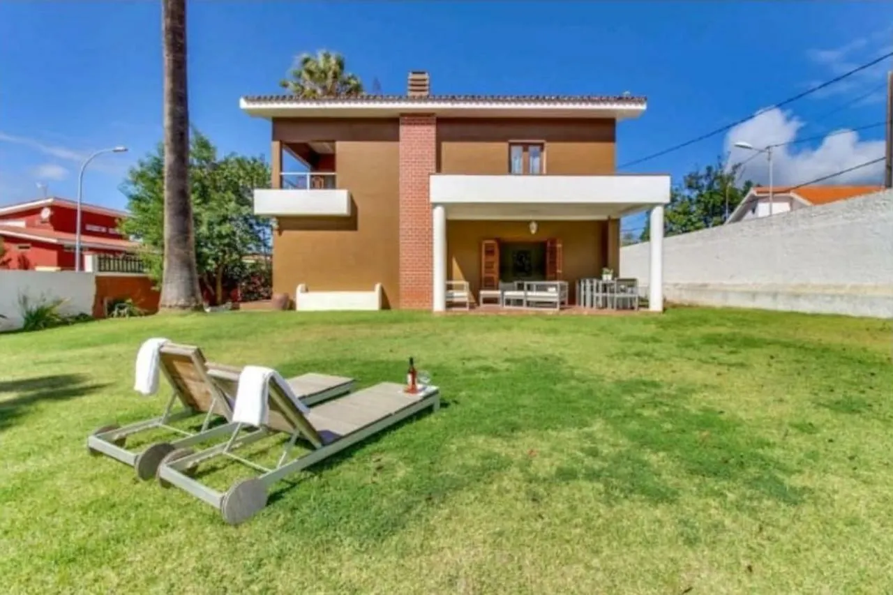 Villa Maruja La Laguna